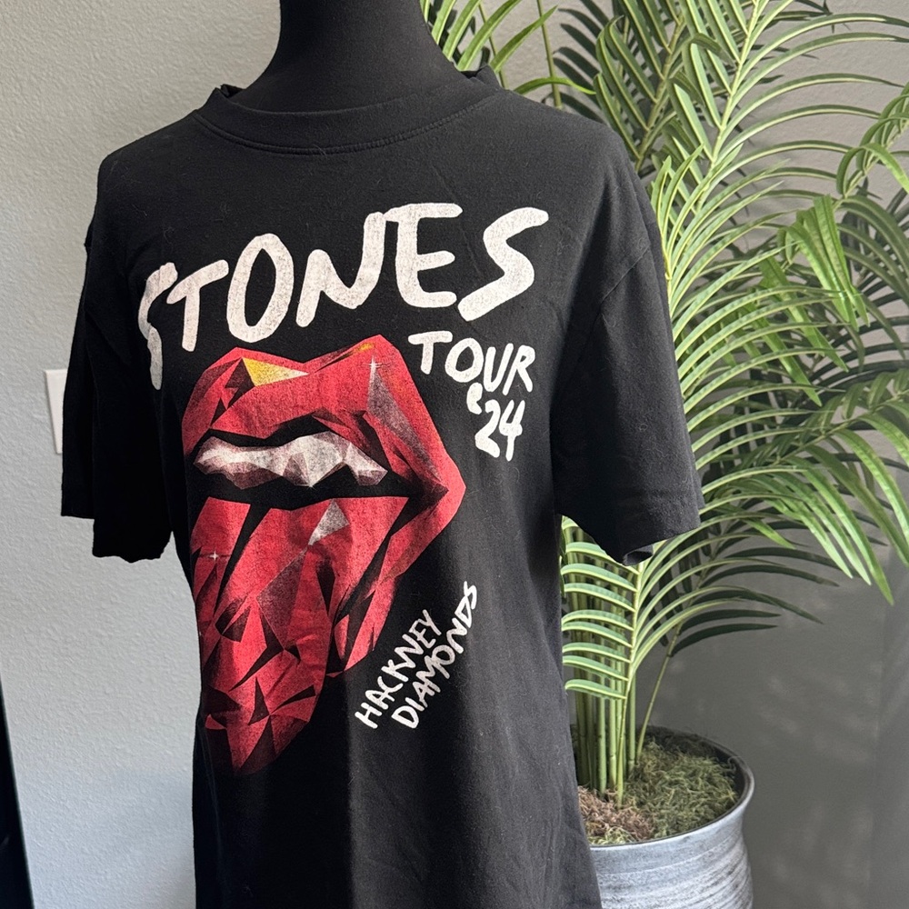 Rolling Stones Diamond Hackney Tour '24 T-Shirt